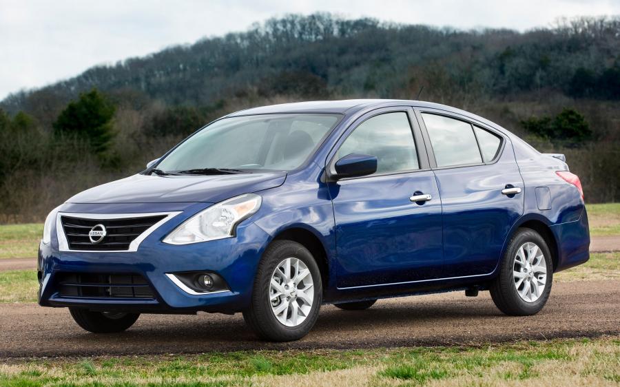 Nissan Versa SV Special Edition (B17) (NA) '2016